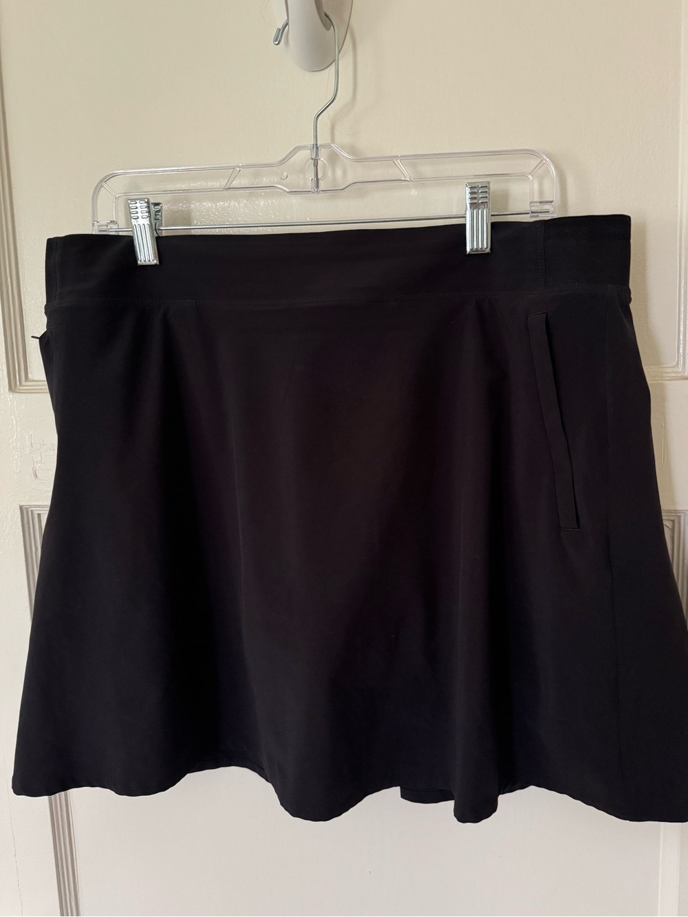 Athleta Black Golf Skort Size 14 Built In Shorts Zip Pocket